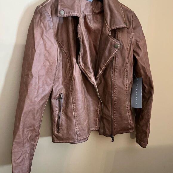 NWT bagatelle jacket m/l - Picture 3 of 9